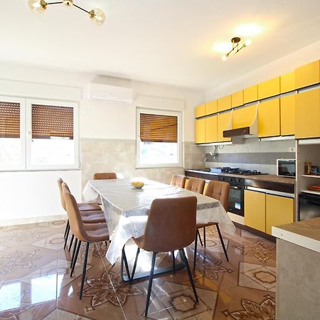Apartments Mare 826 Πούλα Εξωτερικό φωτογραφία