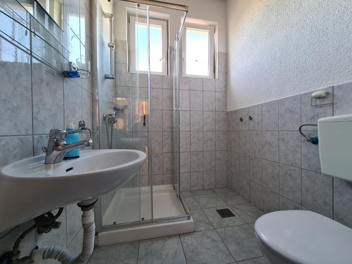 Apartments Mare 826 Πούλα Εξωτερικό φωτογραφία