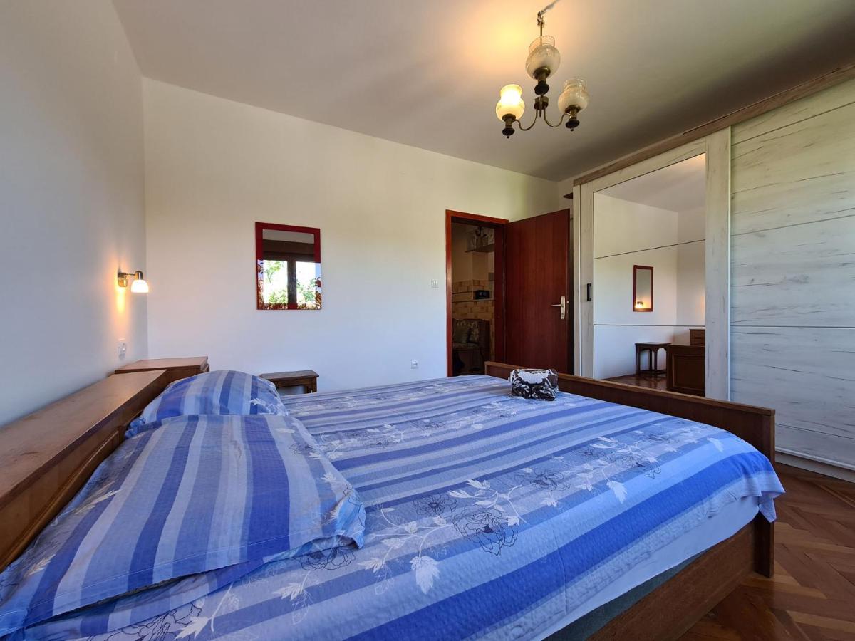 Apartments Mare 826 Πούλα Εξωτερικό φωτογραφία